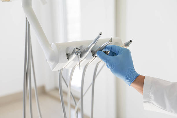 24/7 Emergency Tooth Extraction experts in New Kingman-Butler, AZ